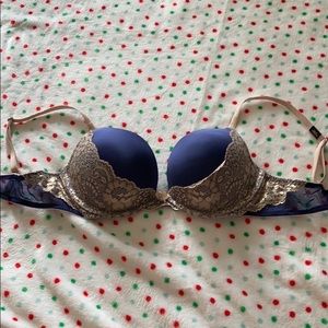 Victoria’s Secret Dream Angels Plunge Bra